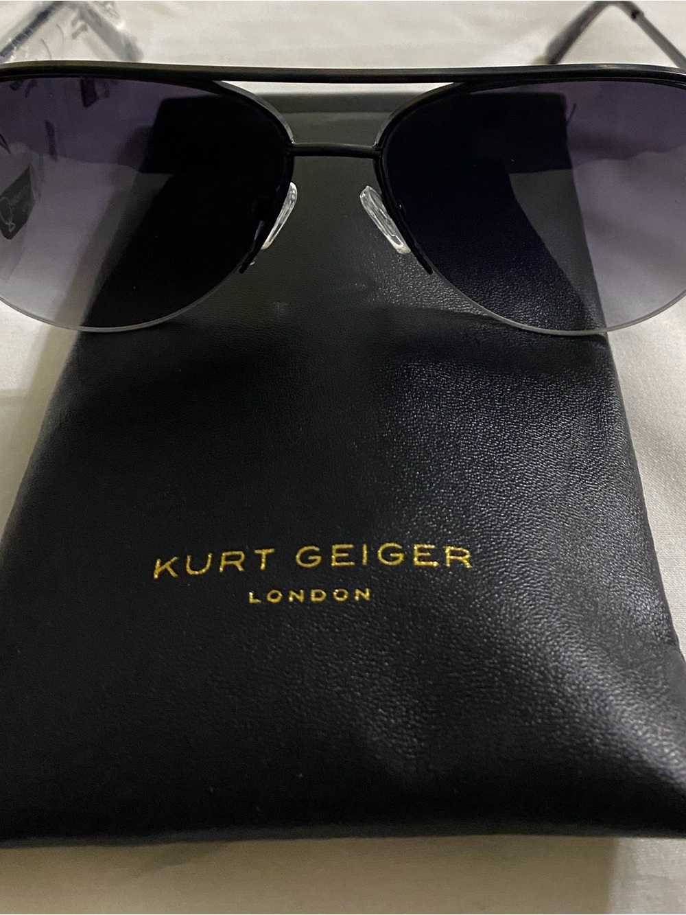 NWT Kurt Geiger London Black Aviator Sunglasses with Pouch